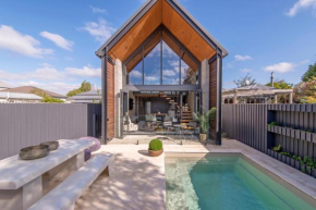 Divine on Derby - Christchurch Holiday Home, Christchurch